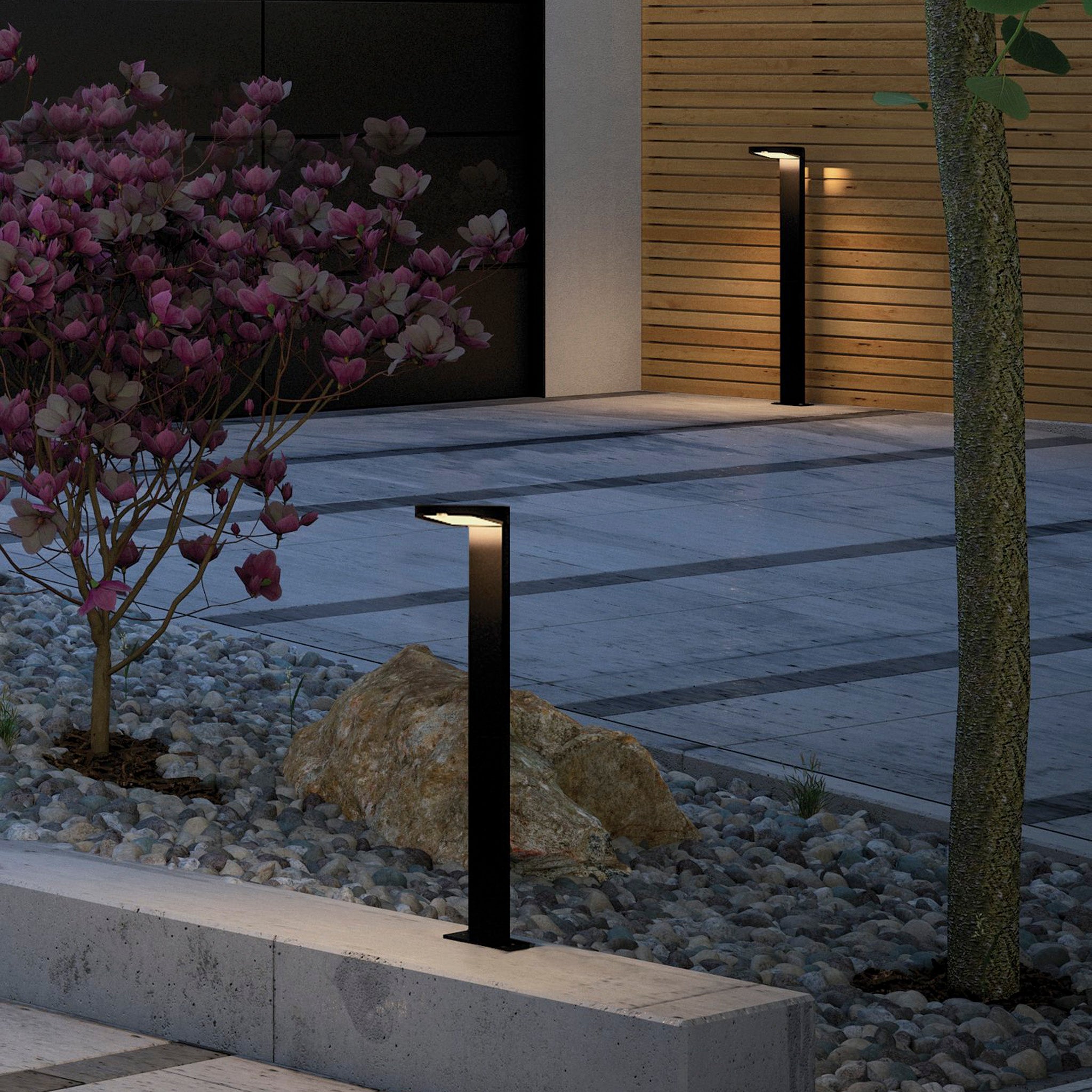 Effortless Outdoor Illumination with Plug & Shine