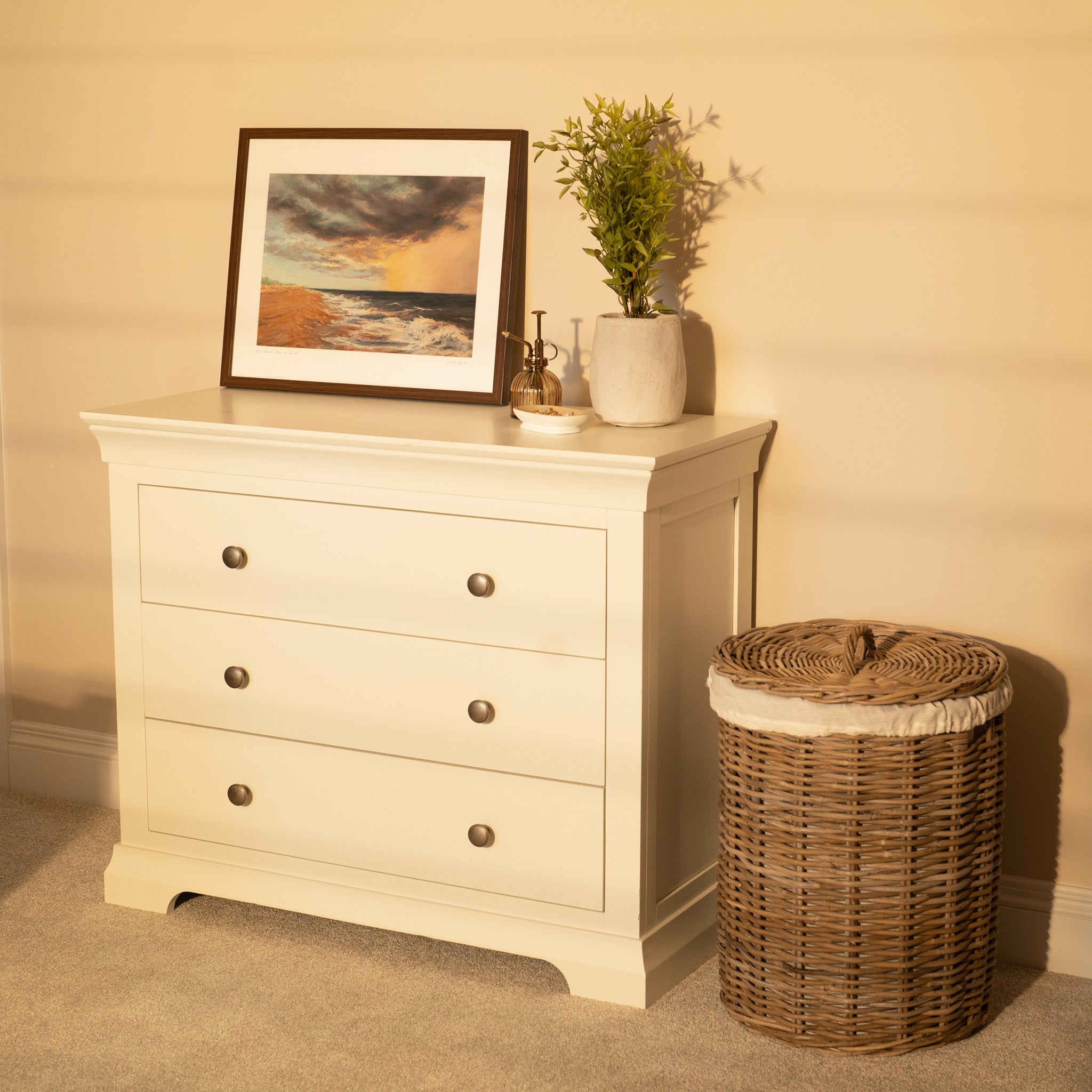 Chalbury 3 Drawer Chest in Warm White