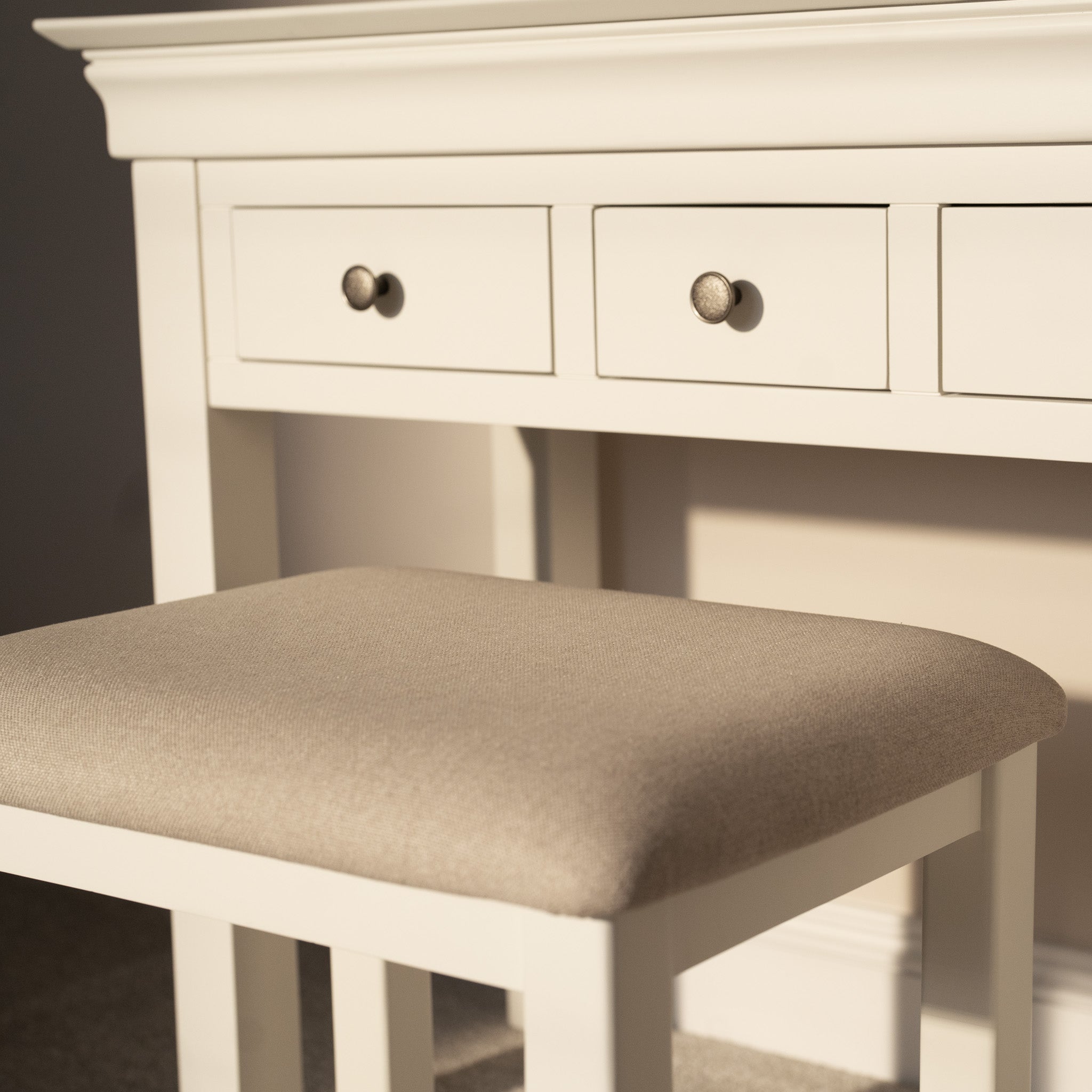 Chalbury Console Desk in Warm White