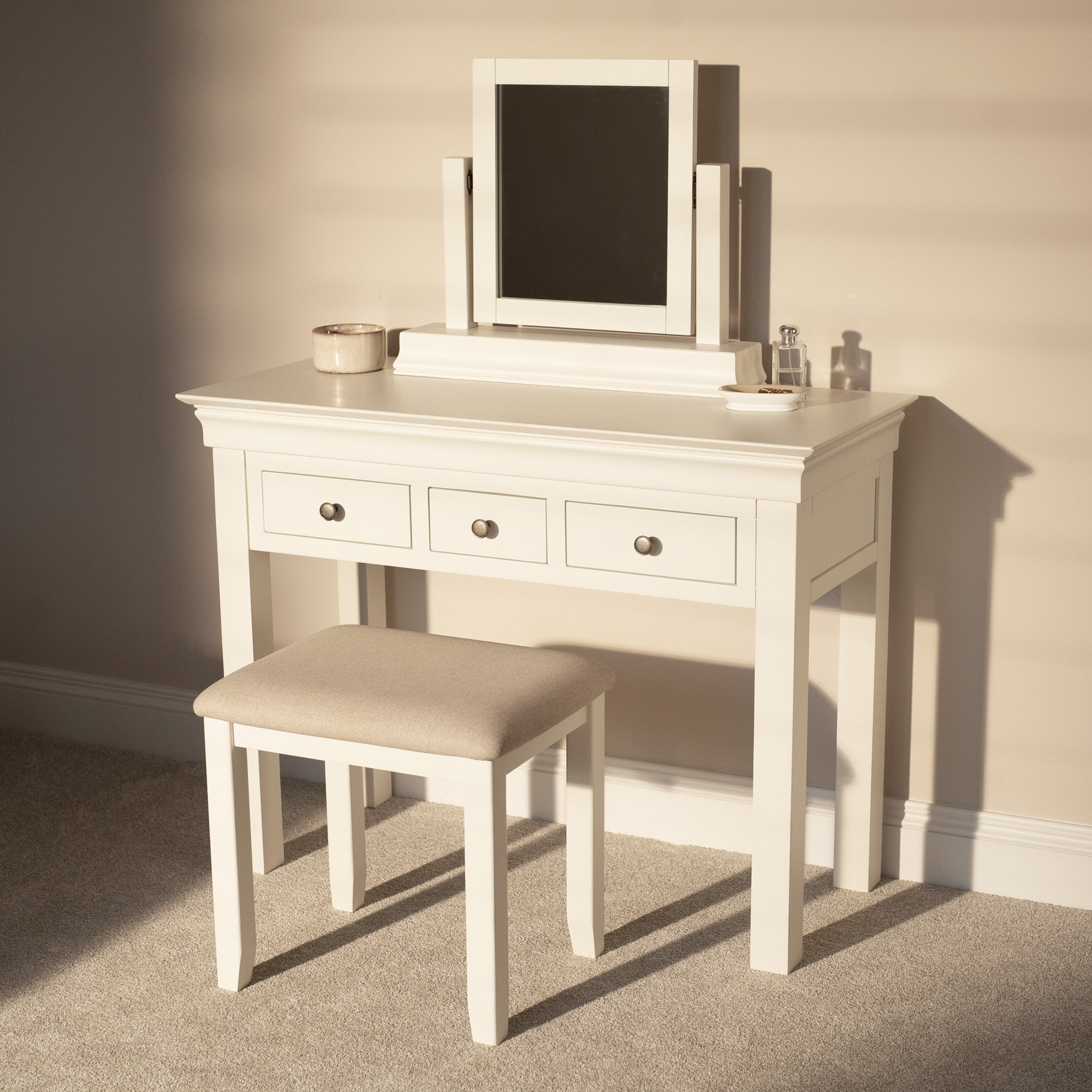 Chalbury Console Desk in Warm White